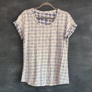 T-shirt with ikat print